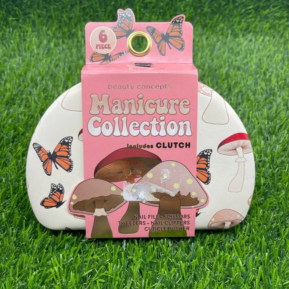 Manicure Set 6 pieces w/Carrying Case - Mushroom Print, NWT